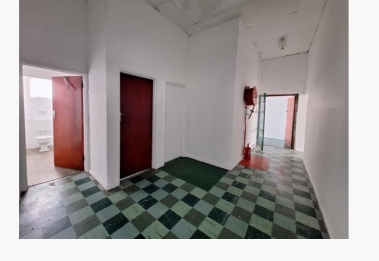 To Let commercial Property for Rent in Maitland Western Cape